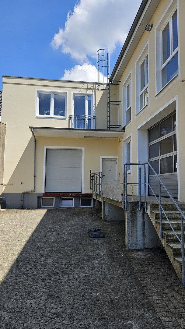 non-residential property to rent, 431 m², An der Steinert 7, Lüdenscheid, North Rhine-Westphalia non-residential property to rent, 431 m², An der Steinert 7, Lüdenscheid, North Rhine-Westphalia