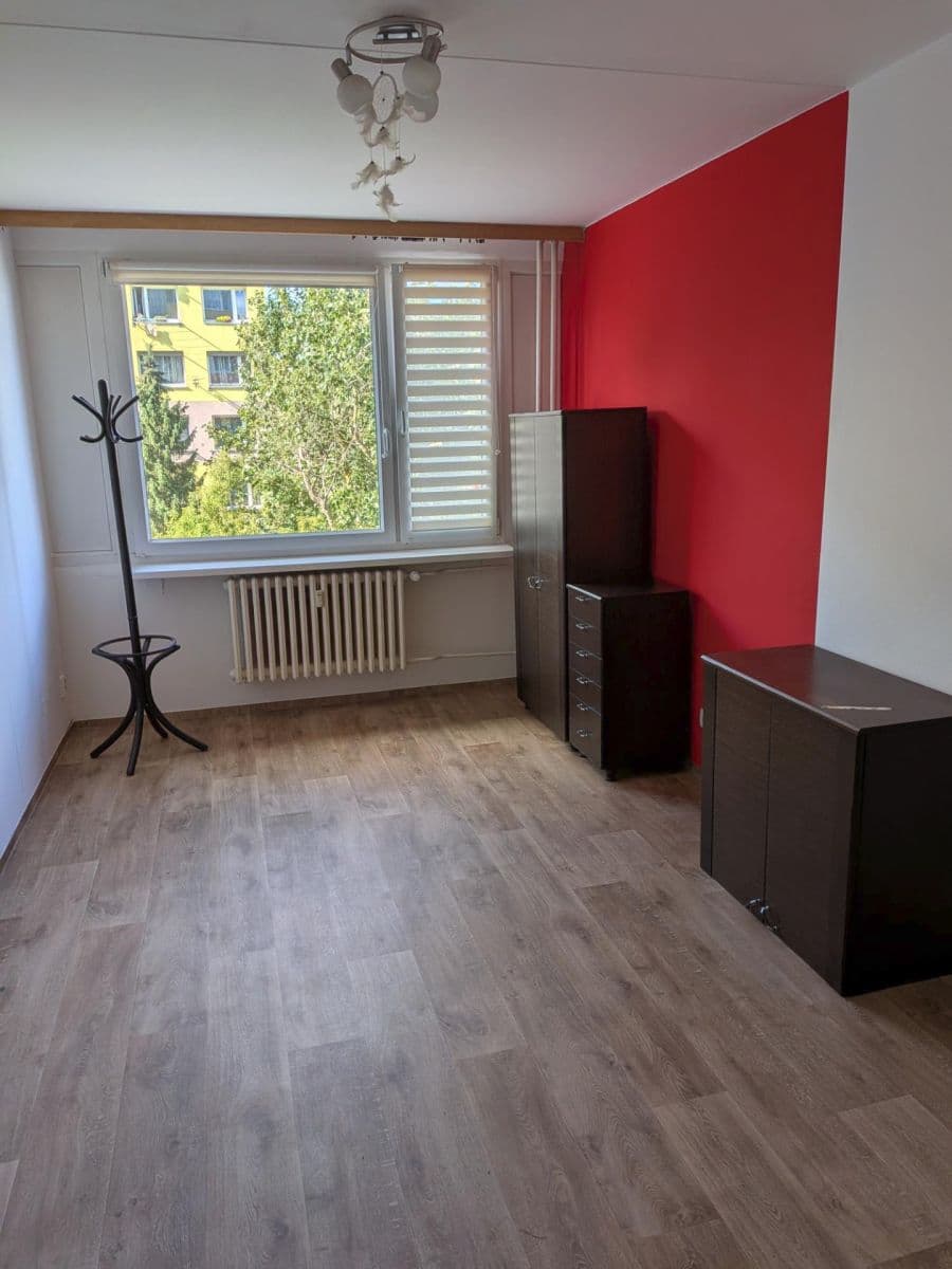 3 bedroom flat to rent, 75 m², Norská, Kladno, Středočeský Region 3 bedroom flat to rent, 75 m², Norská, Kladno, Středočeský Region
