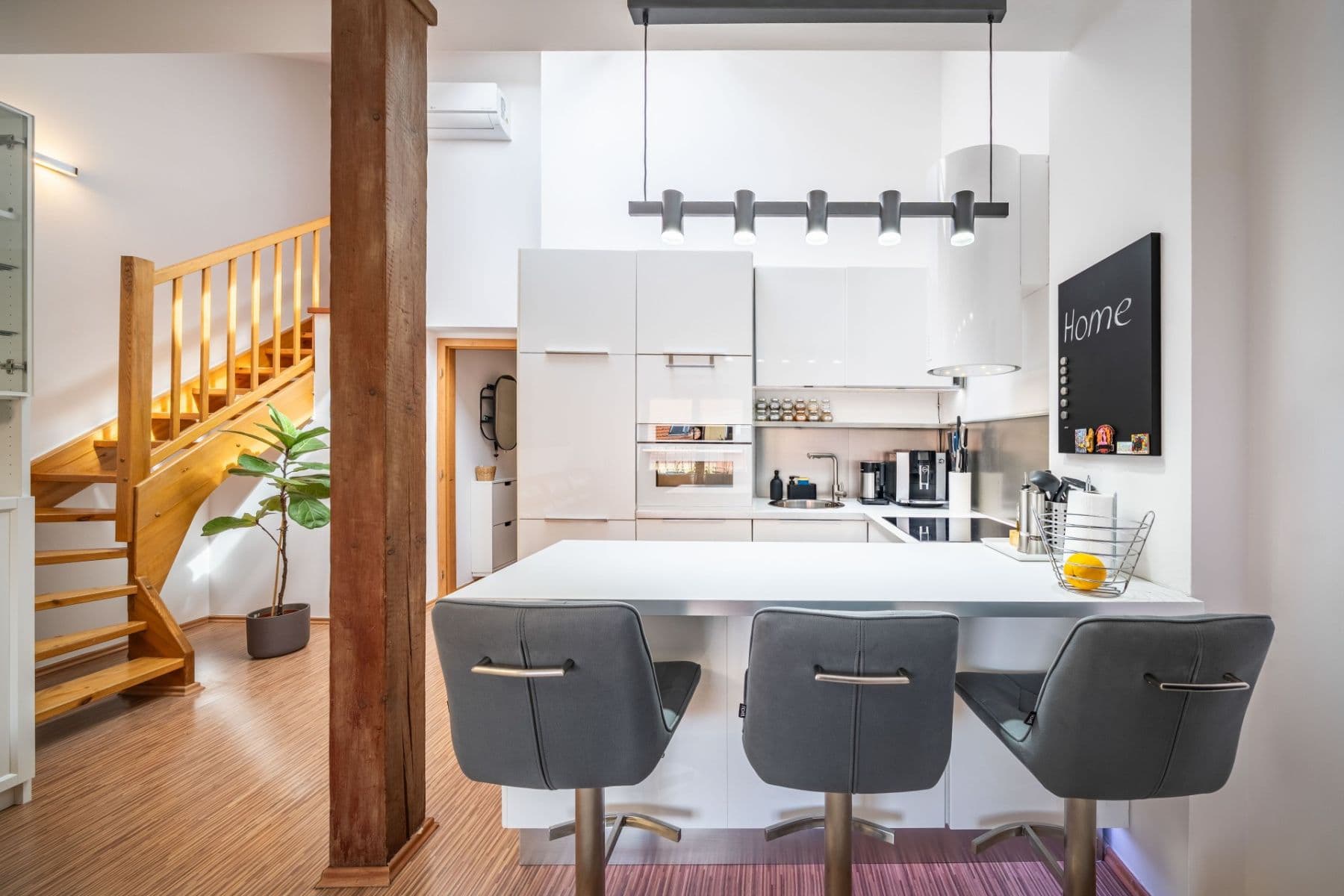 1 bedroom with open-plan kitchen flat for sale, 47 m², Buchovcova, Prague, Prague 1 bedroom with open-plan kitchen flat for sale, 47 m², Buchovcova, Prague, Prague