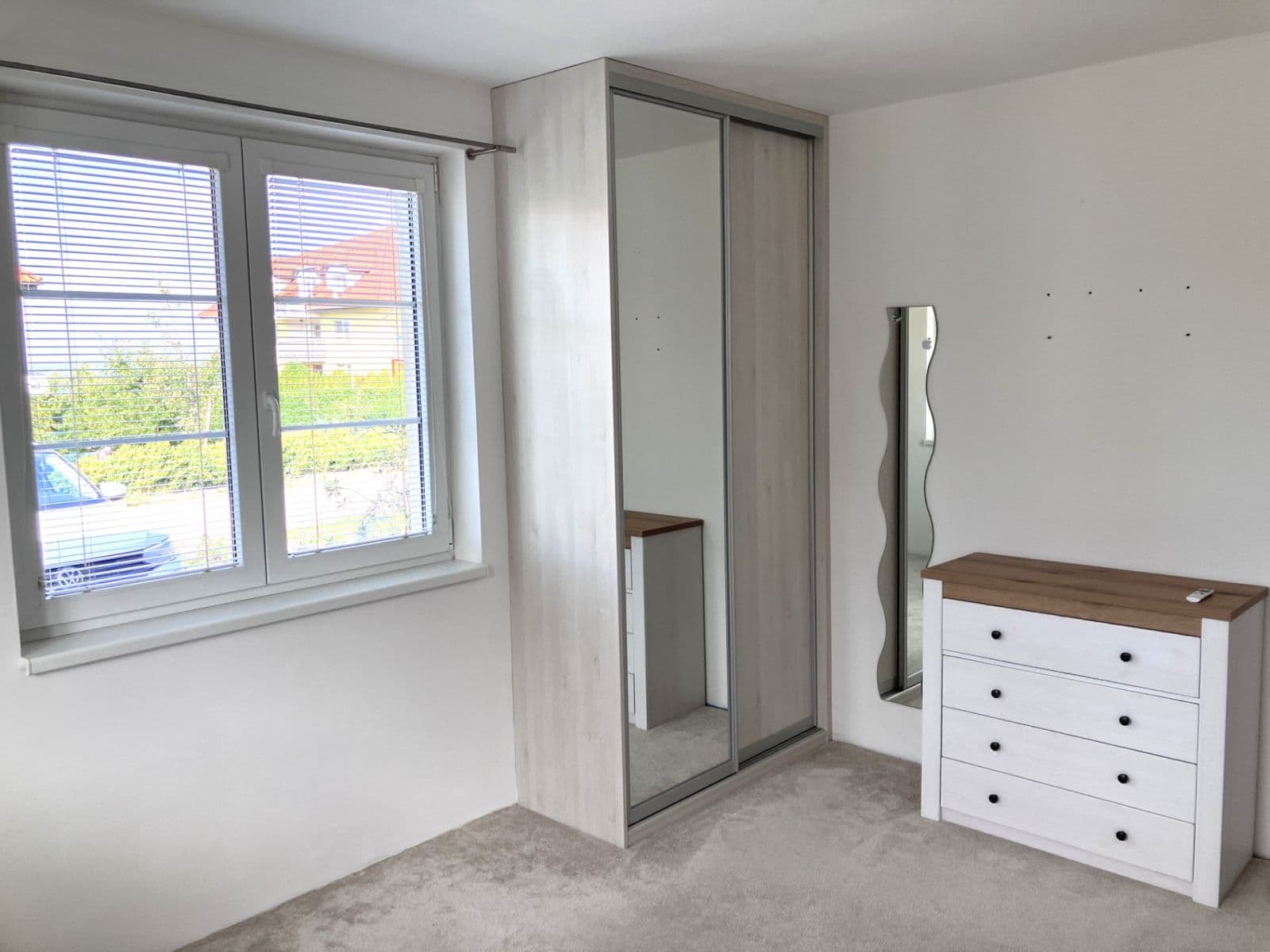 2 bedroom with open-plan kitchen flat to rent, 70 m², Tisová, Holubice, Středočeský Region 2 bedroom with open-plan kitchen flat to rent, 70 m², Tisová, Holubice, Středočeský Region