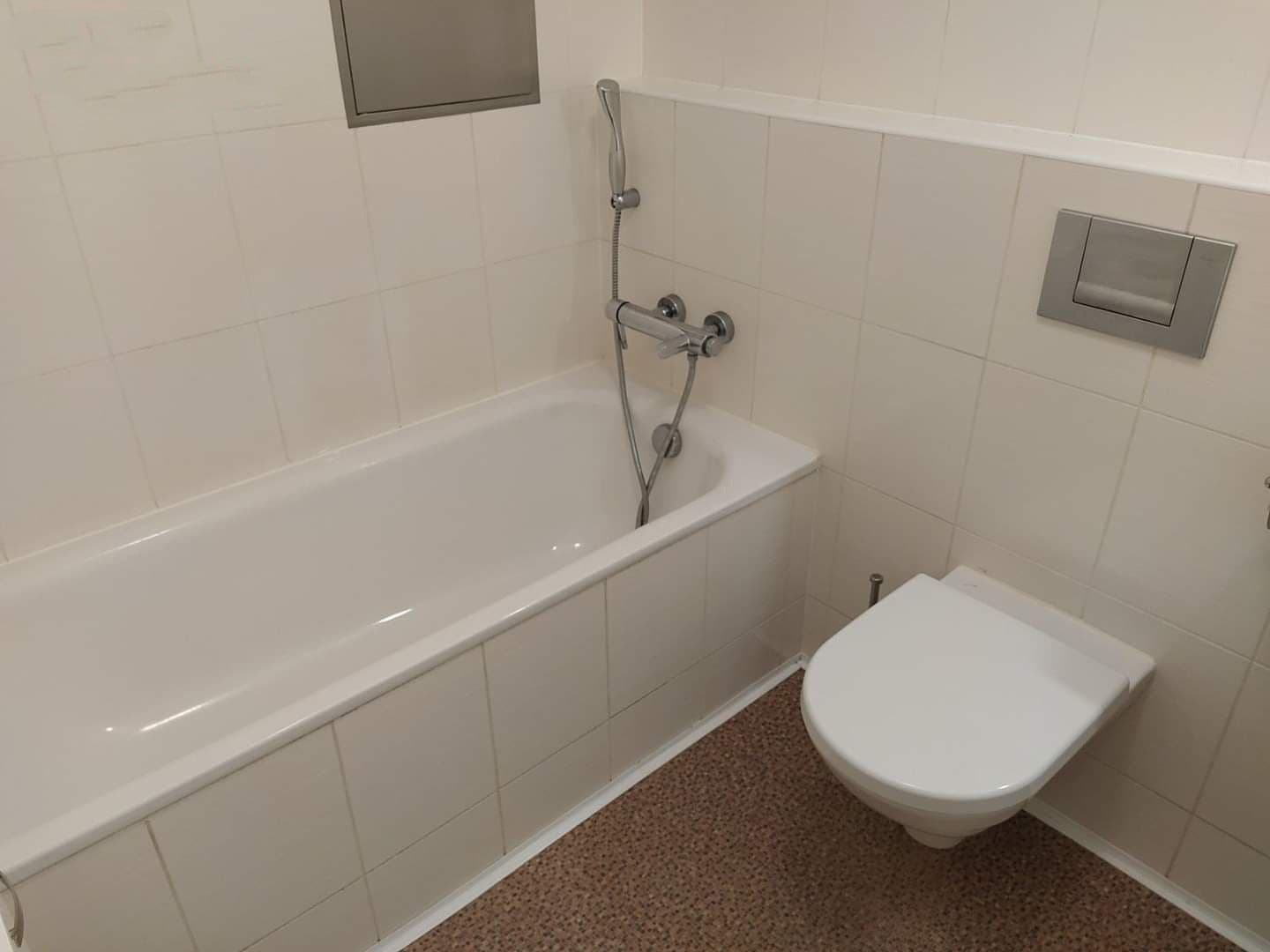 1 bedroom with open-plan kitchen flat to rent, 58 m², Na Srážku, Prague, Prague 1 bedroom with open-plan kitchen flat to rent, 58 m², Na Srážku, Prague, Prague