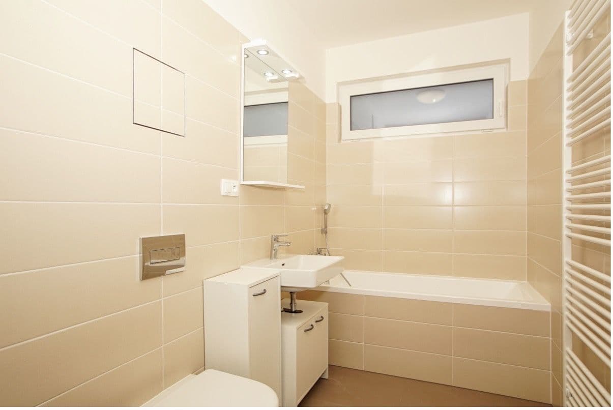 1 bedroom with open-plan kitchen flat for sale, 60 m², Saarinenova, Prague, Prague 1 bedroom with open-plan kitchen flat for sale, 60 m², Saarinenova, Prague, Prague