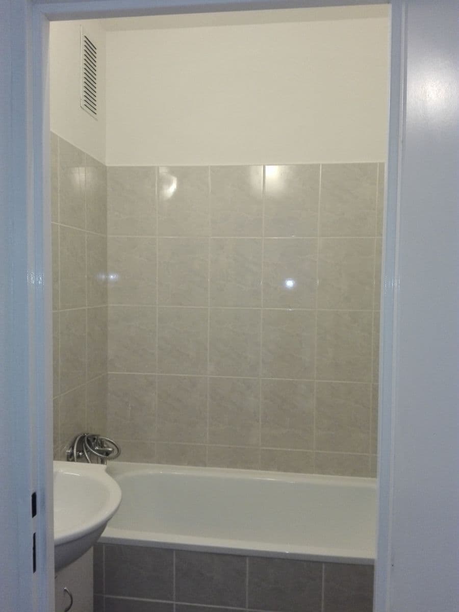 3 bedroom flat for sale, 65 m², Sídliště, Kralupy nad Vltavou, Středočeský Region 3 bedroom flat for sale, 65 m², Sídliště, Kralupy nad Vltavou, Středočeský Region
