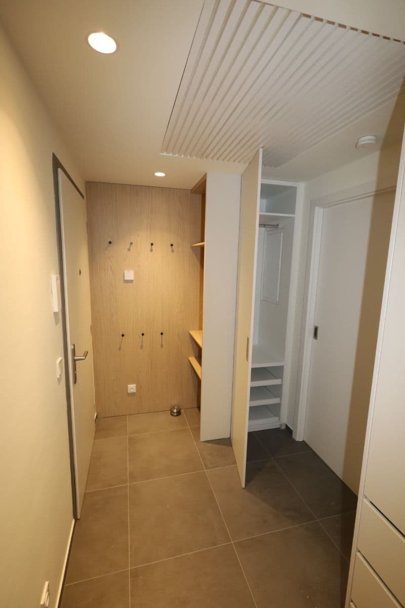 Studio flat to rent, 35 m², Práčská, Prague, Prague Studio flat to rent, 35 m², Práčská, Prague, Prague