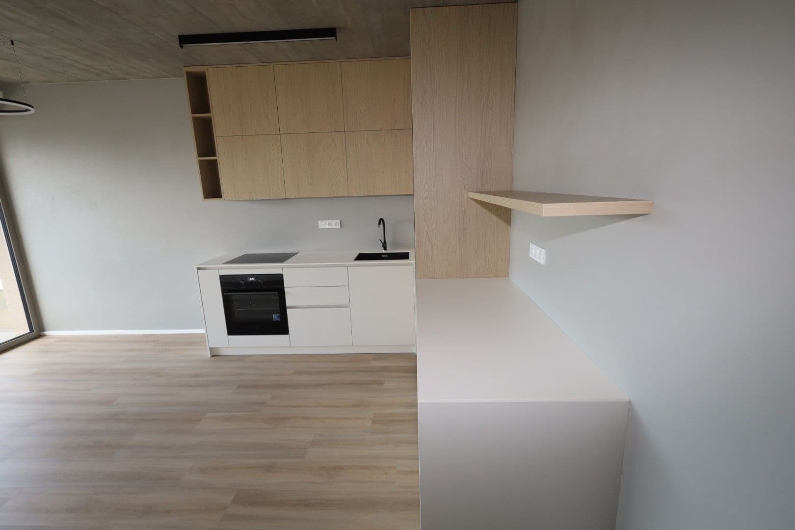 1 bedroom with open-plan kitchen flat to rent, 38 m², Práčská, Prague, Prague 1 bedroom with open-plan kitchen flat to rent, 38 m², Práčská, Prague, Prague