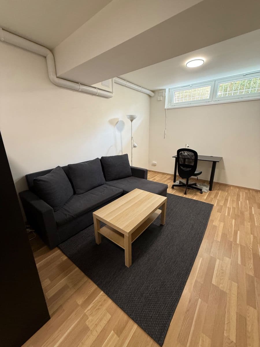 Studio flat to rent, 29 m², Děčínská, Prague, Prague Studio flat to rent, 29 m², Děčínská, Prague, Prague