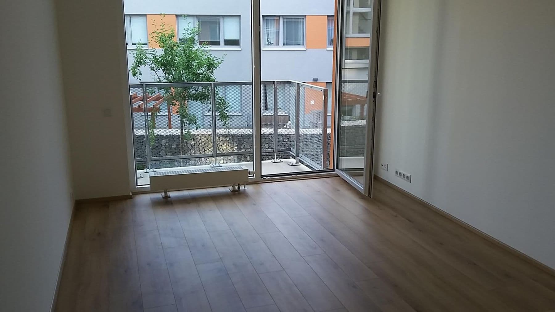 1 bedroom with open-plan kitchen flat to rent, 52 m², Olgy Havlové, Prague, Prague 1 bedroom with open-plan kitchen flat to rent, 52 m², Olgy Havlové, Prague, Prague