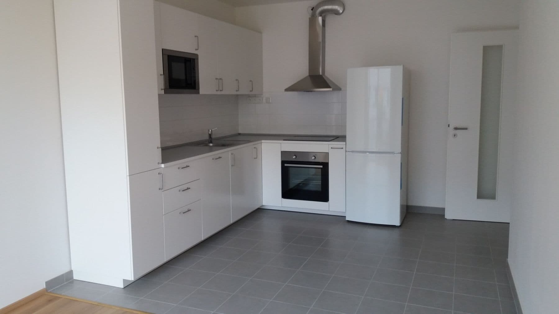 1 bedroom with open-plan kitchen flat to rent, 52 m², Olgy Havlové, Prague, Prague 1 bedroom with open-plan kitchen flat to rent, 52 m², Olgy Havlové, Prague, Prague