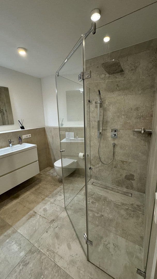 3 bedroom with open-plan kitchen flat to rent, 145 m², Unterer Welzberg 30, Calw, Baden-Württemberg 3 bedroom with open-plan kitchen flat to rent, 145 m², Unterer Welzberg 30, Calw, Baden-Württemberg
