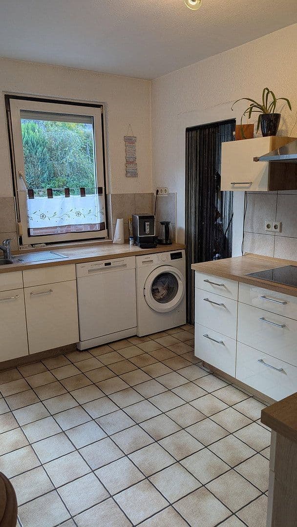 4 bedroom with open-plan kitchen flat for sale, 155 m², Weisenbach, Baden-Württemberg 4 bedroom with open-plan kitchen flat for sale, 155 m², Weisenbach, Baden-Württemberg