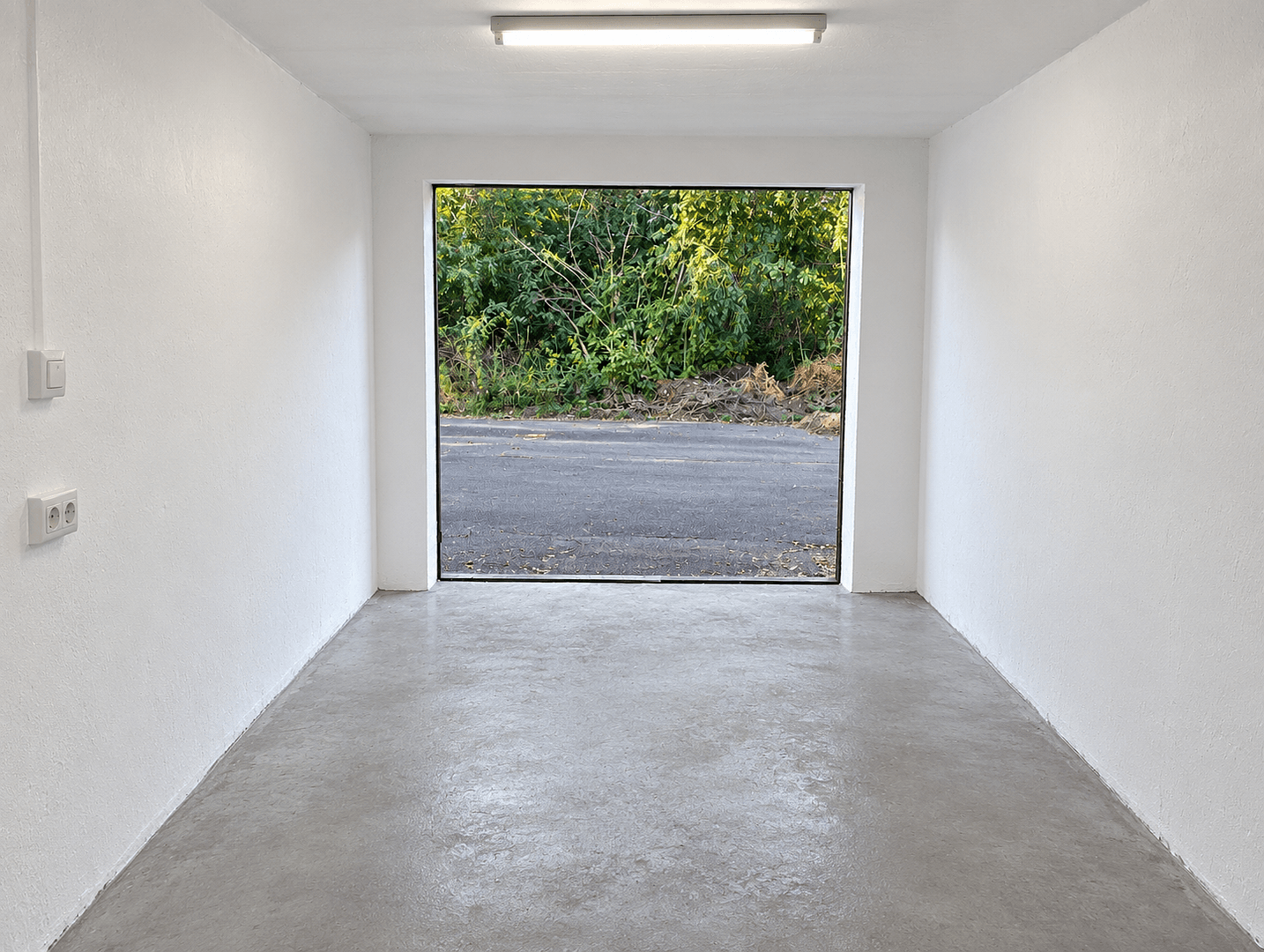 garage to rent, 17 m², Laugkstraße 32, Senftenberg - Zły Komorow, Brandenburg garage to rent, 17 m², Laugkstraße 32, Senftenberg - Zły Komorow, Brandenburg