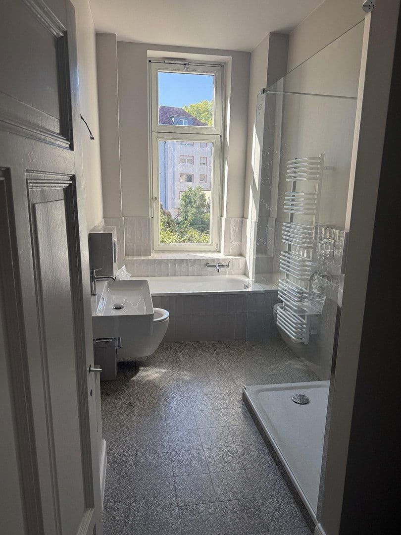4 bedroom flat to rent, 100 m², Robert Koch Strasse, Offenbach, Hesse 4 bedroom flat to rent, 100 m², Robert Koch Strasse, Offenbach, Hesse