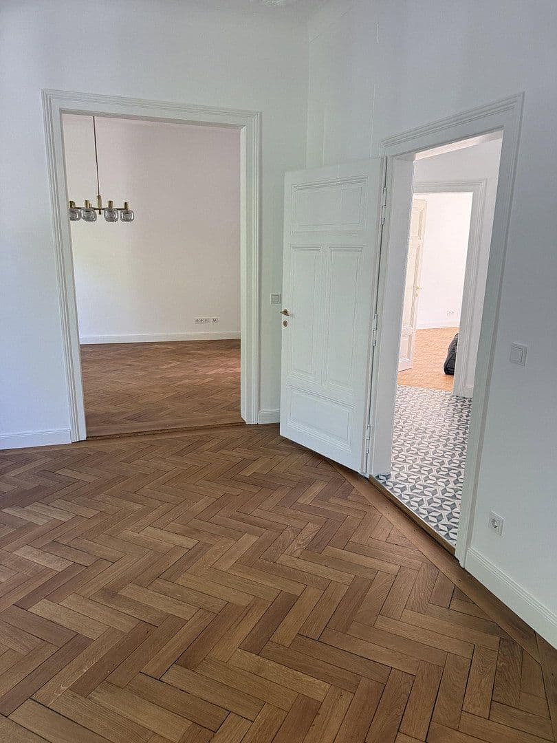 4 bedroom flat to rent, 100 m², Robert Koch Strasse, Offenbach, Hesse 4 bedroom flat to rent, 100 m², Robert Koch Strasse, Offenbach, Hesse