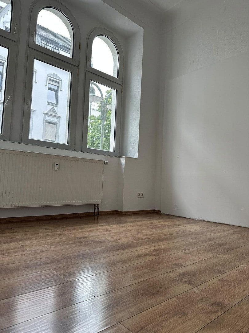 3 bedroom flat to rent, 77 m², Van Meenen Str 4, Solingen, North Rhine-Westphalia 3 bedroom flat to rent, 77 m², Van Meenen Str 4, Solingen, North Rhine-Westphalia