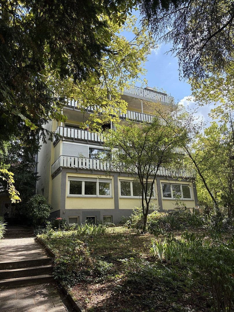 4 bedroom flat to rent, 128 m², Wiesbaden, Hesse 4 bedroom flat to rent, 128 m², Wiesbaden, Hesse