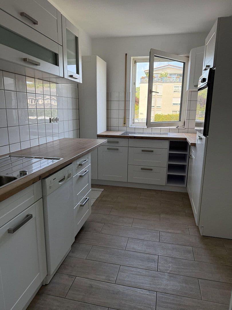 3 bedroom flat to rent, 76 m², Berliner Ring 119, Bensheim, Hesse 3 bedroom flat to rent, 76 m², Berliner Ring 119, Bensheim, Hesse
