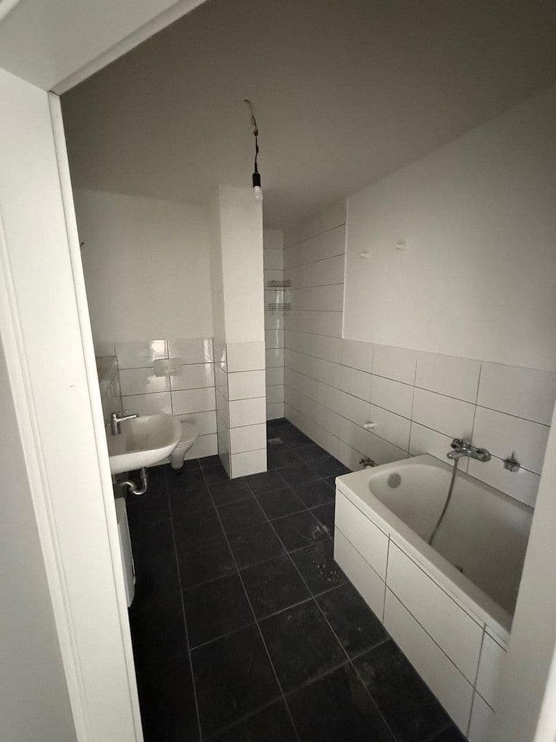 house for sale, 1,780 m², Konstantinplatz.5, Nordrhein-Westfalen - Mönchengladbach, North Rhine-Westphalia house for sale, 1,780 m², Konstantinplatz.5, Nordrhein-Westfalen - Mönchengladbach, North Rhine-Westphalia