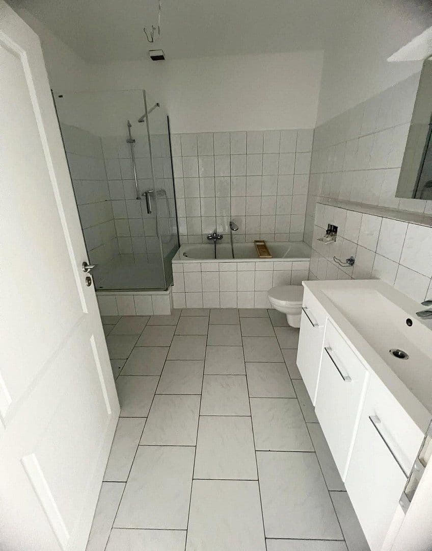 house for sale, 1,780 m², Konstantinplatz.5, Nordrhein-Westfalen - Mönchengladbach, North Rhine-Westphalia house for sale, 1,780 m², Konstantinplatz.5, Nordrhein-Westfalen - Mönchengladbach, North Rhine-Westphalia