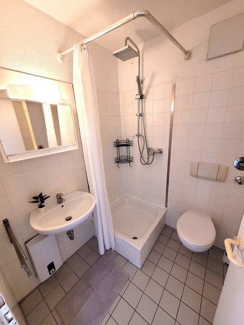 1 bedroom flat to rent, 25 m², Hürth, North Rhine-Westphalia 1 bedroom flat to rent, 25 m², Hürth, North Rhine-Westphalia