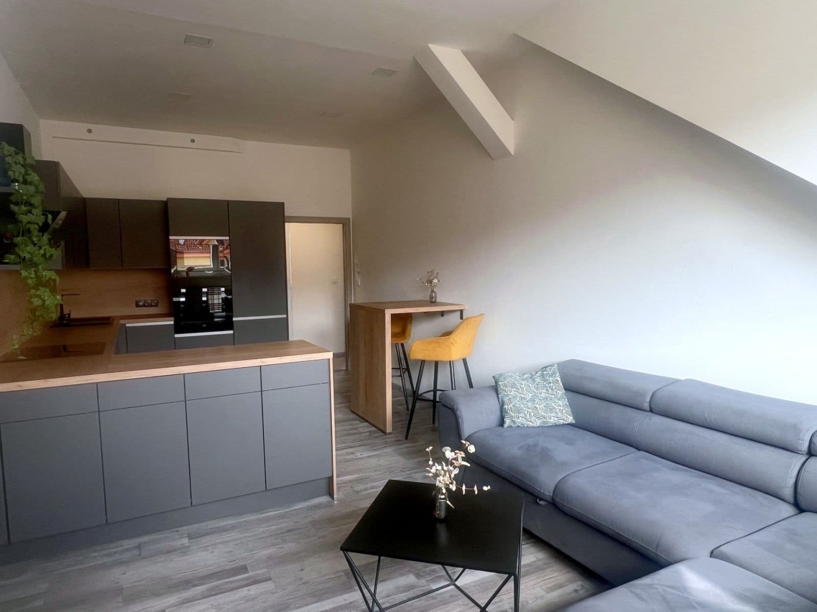 1 bedroom with open-plan kitchen flat for sale, 58 m², Černokostelecká, Prague, Prague 1 bedroom with open-plan kitchen flat for sale, 58 m², Černokostelecká, Prague, Prague
