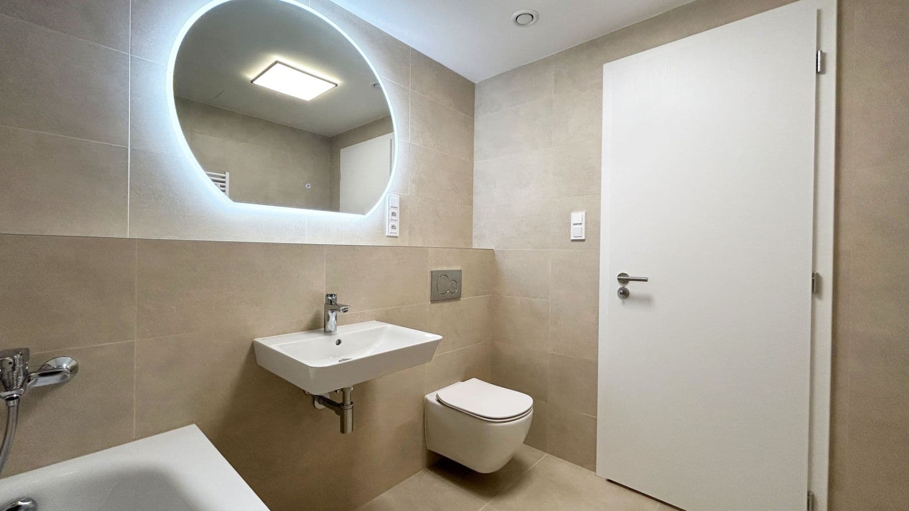 1 bedroom with open-plan kitchen flat to rent, 85 m², Cihlářská, Hostivice, Středočeský Region 1 bedroom with open-plan kitchen flat to rent, 85 m², Cihlářská, Hostivice, Středočeský Region