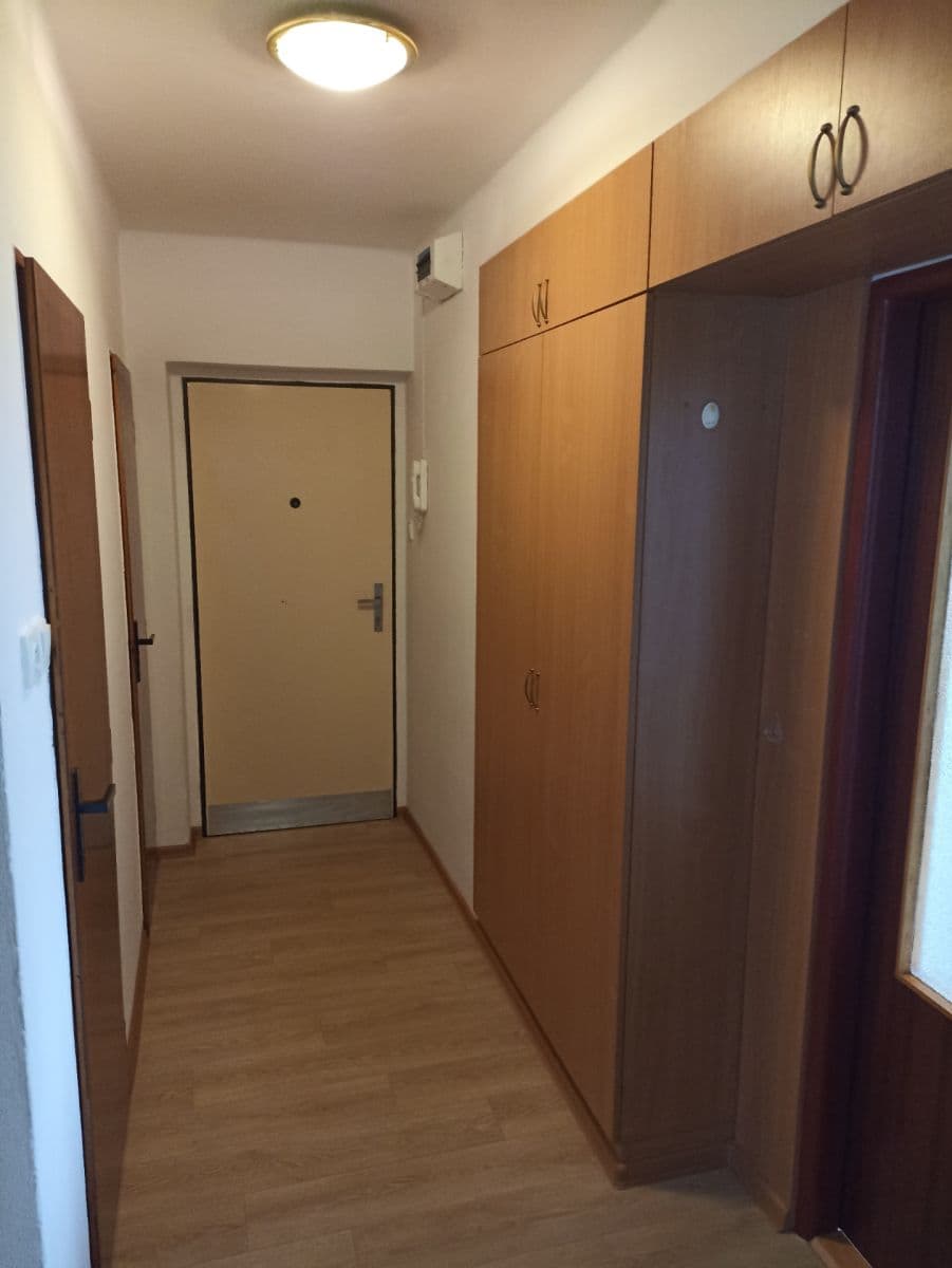 3 bedroom flat to rent, 65 m², Roháčova, Dvůr Králové nad Labem, Královéhradecký Region 3 bedroom flat to rent, 65 m², Roháčova, Dvůr Králové nad Labem, Královéhradecký Region