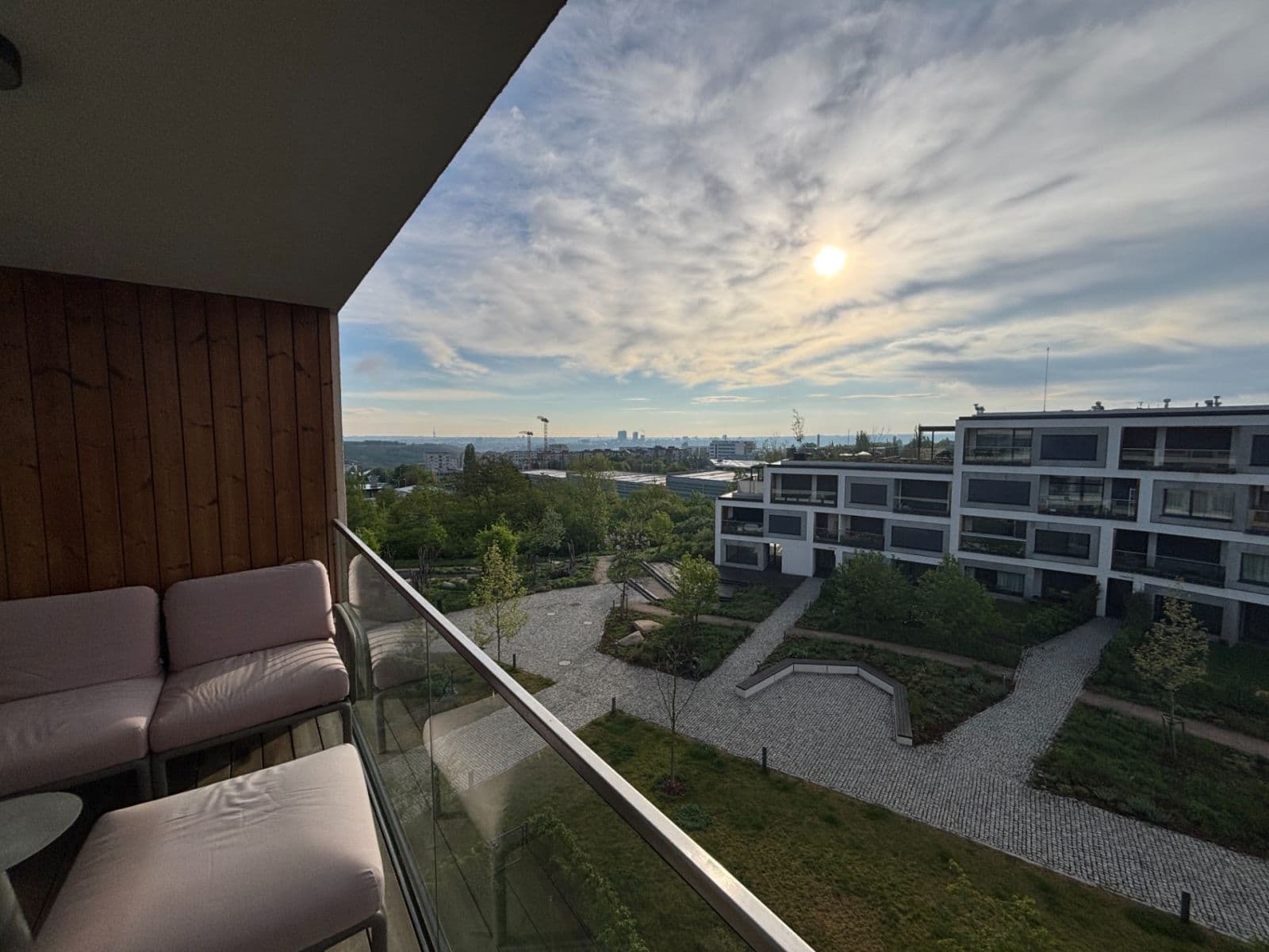 1 bedroom with open-plan kitchen flat to rent, 38 m², Kurandové, Prague, Prague 1 bedroom with open-plan kitchen flat to rent, 38 m², Kurandové, Prague, Prague