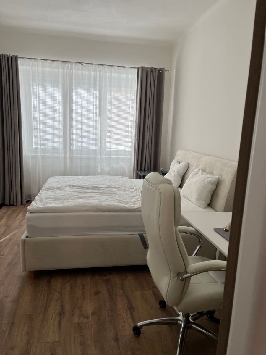 2 bedroom flat to rent, 70 m², Roháčova, Tábor, Jihočeský Region 2 bedroom flat to rent, 70 m², Roháčova, Tábor, Jihočeský Region