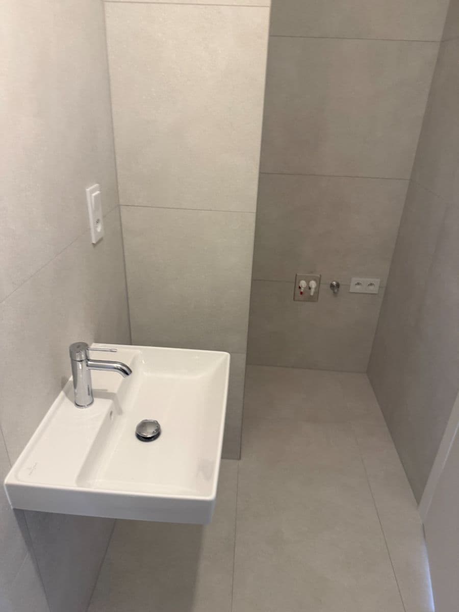 2 bedroom with open-plan kitchen flat for sale, 61 m², Dostalové, Prague, Prague 2 bedroom with open-plan kitchen flat for sale, 61 m², Dostalové, Prague, Prague