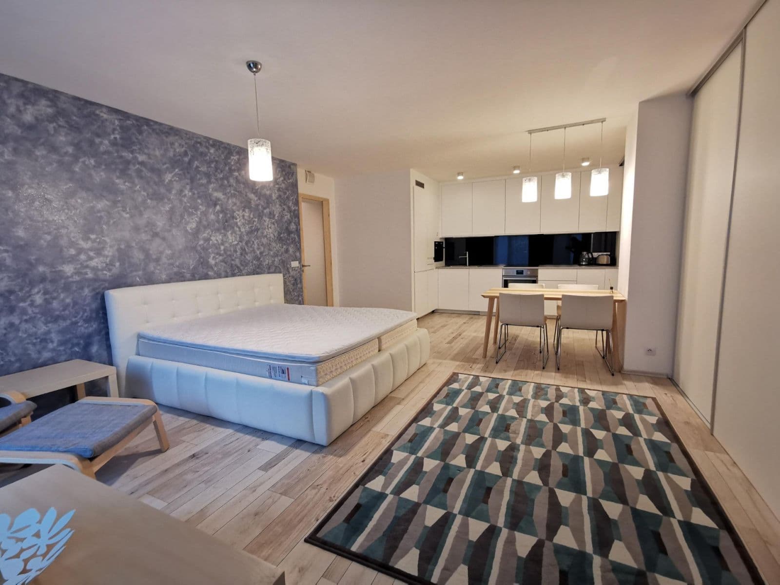 Studio flat to rent, 50 m², Petržílkova, Prague, Prague Studio flat to rent, 50 m², Petržílkova, Prague, Prague