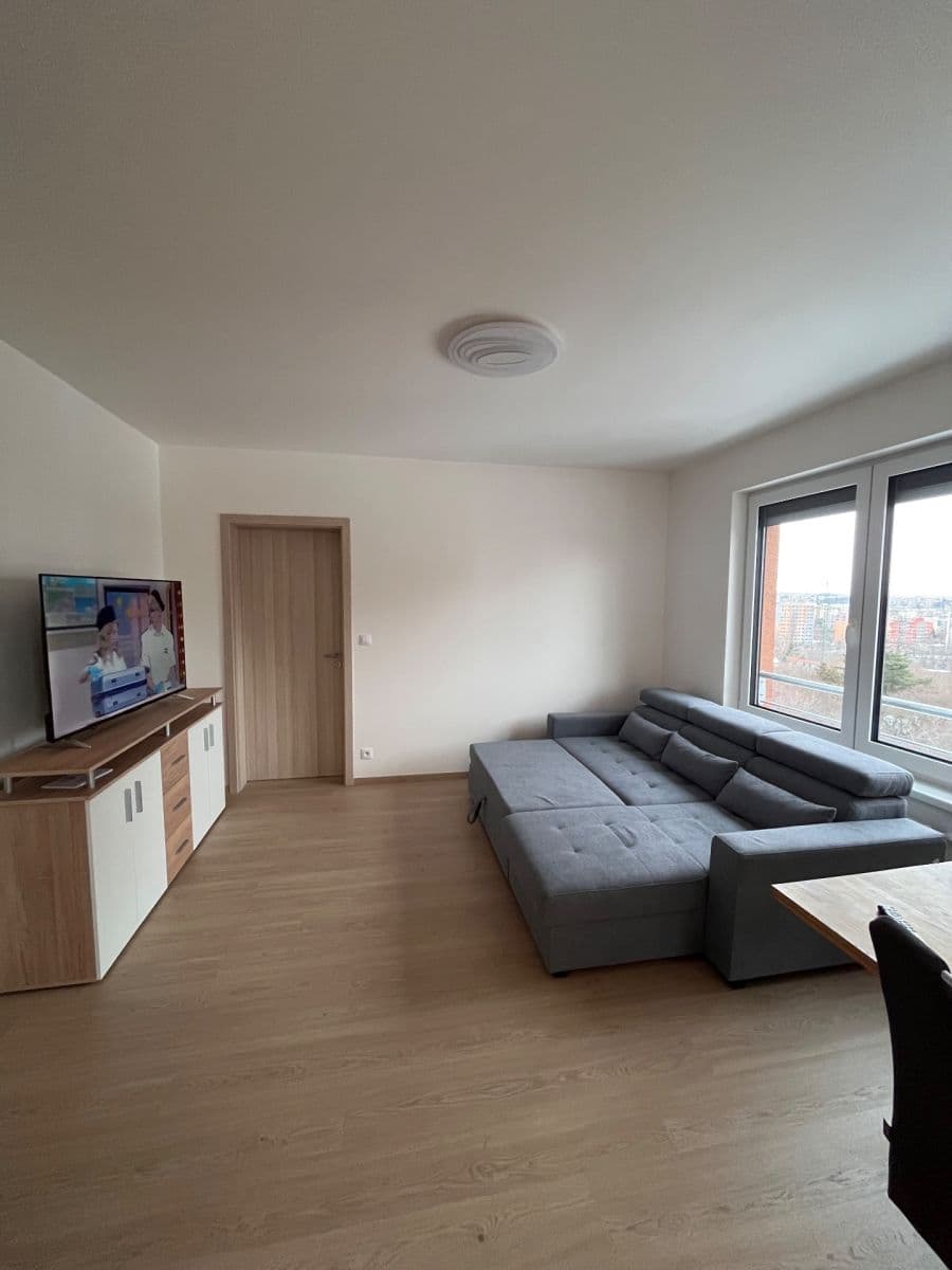 2 bedroom with open-plan kitchen flat to rent, 90 m², Pod Chodovem, Prague, Prague 2 bedroom with open-plan kitchen flat to rent, 90 m², Pod Chodovem, Prague, Prague