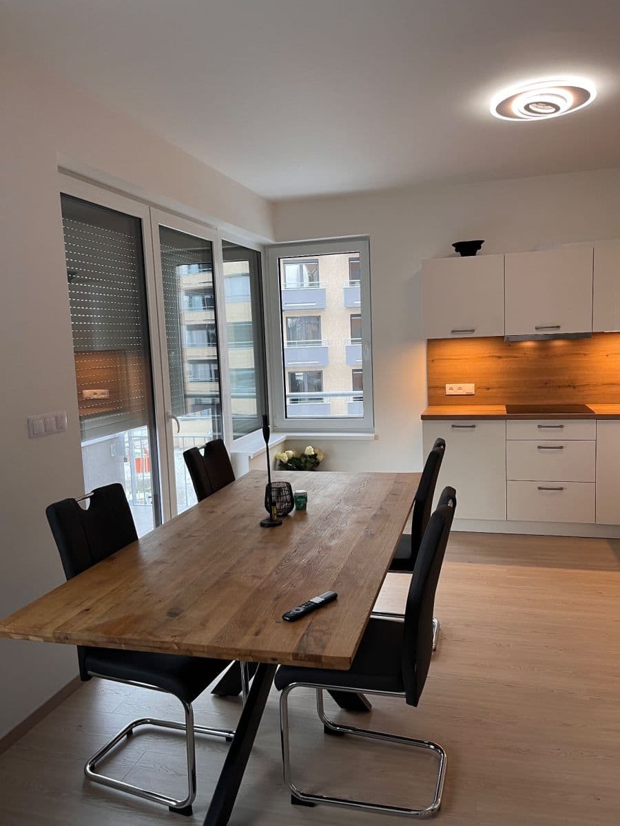2 bedroom with open-plan kitchen flat to rent, 90 m², Pod Chodovem, Prague, Prague 2 bedroom with open-plan kitchen flat to rent, 90 m², Pod Chodovem, Prague, Prague