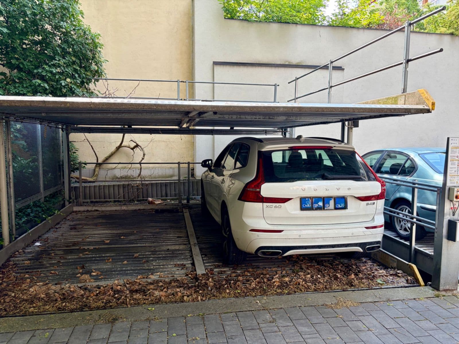 garage to rent, 13 m², Staropramenná, Prague, Prague garage to rent, 13 m², Staropramenná, Prague, Prague