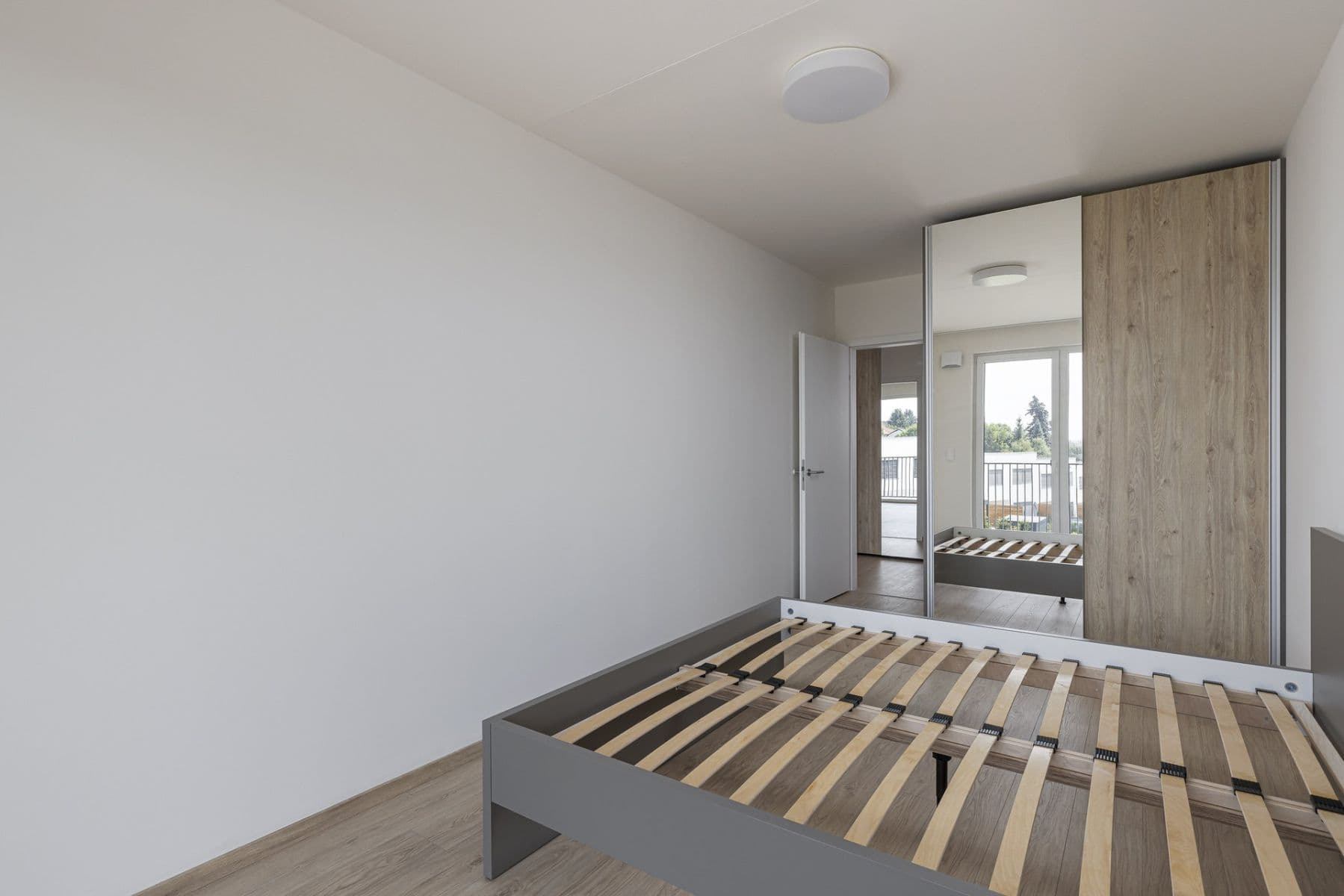 1 bedroom with open-plan kitchen flat to rent, 47 m², Haenkeho, Prague, Prague 1 bedroom with open-plan kitchen flat to rent, 47 m², Haenkeho, Prague, Prague