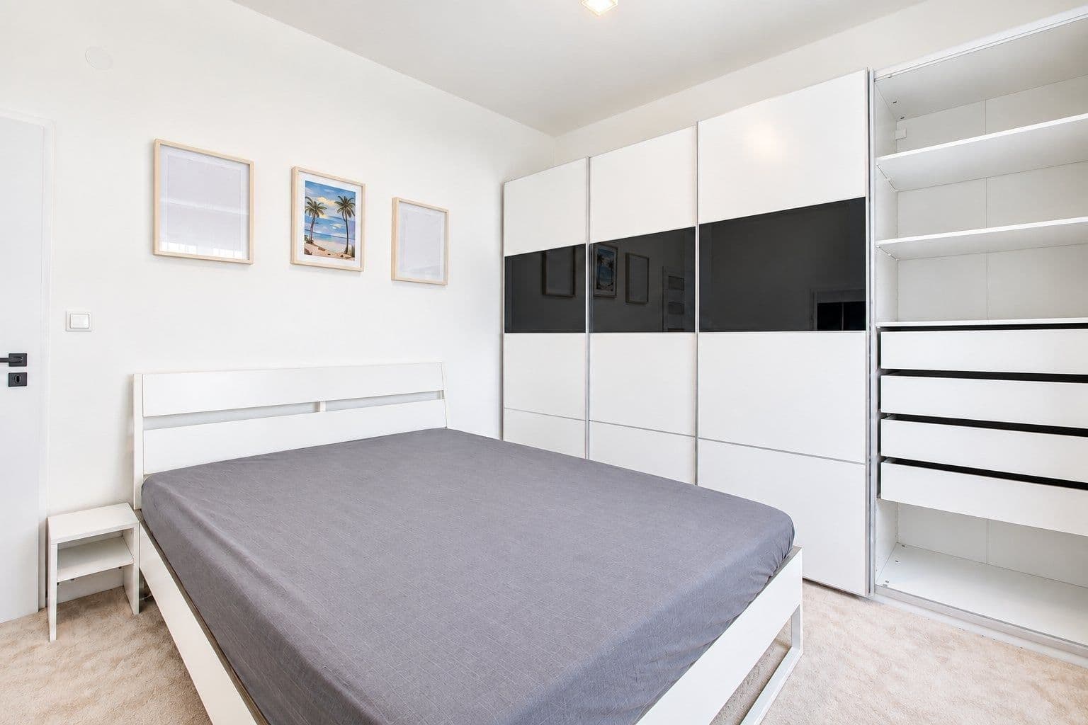 1 bedroom with open-plan kitchen flat to rent, 42 m², Nuselská, Prague, Prague 1 bedroom with open-plan kitchen flat to rent, 42 m², Nuselská, Prague, Prague