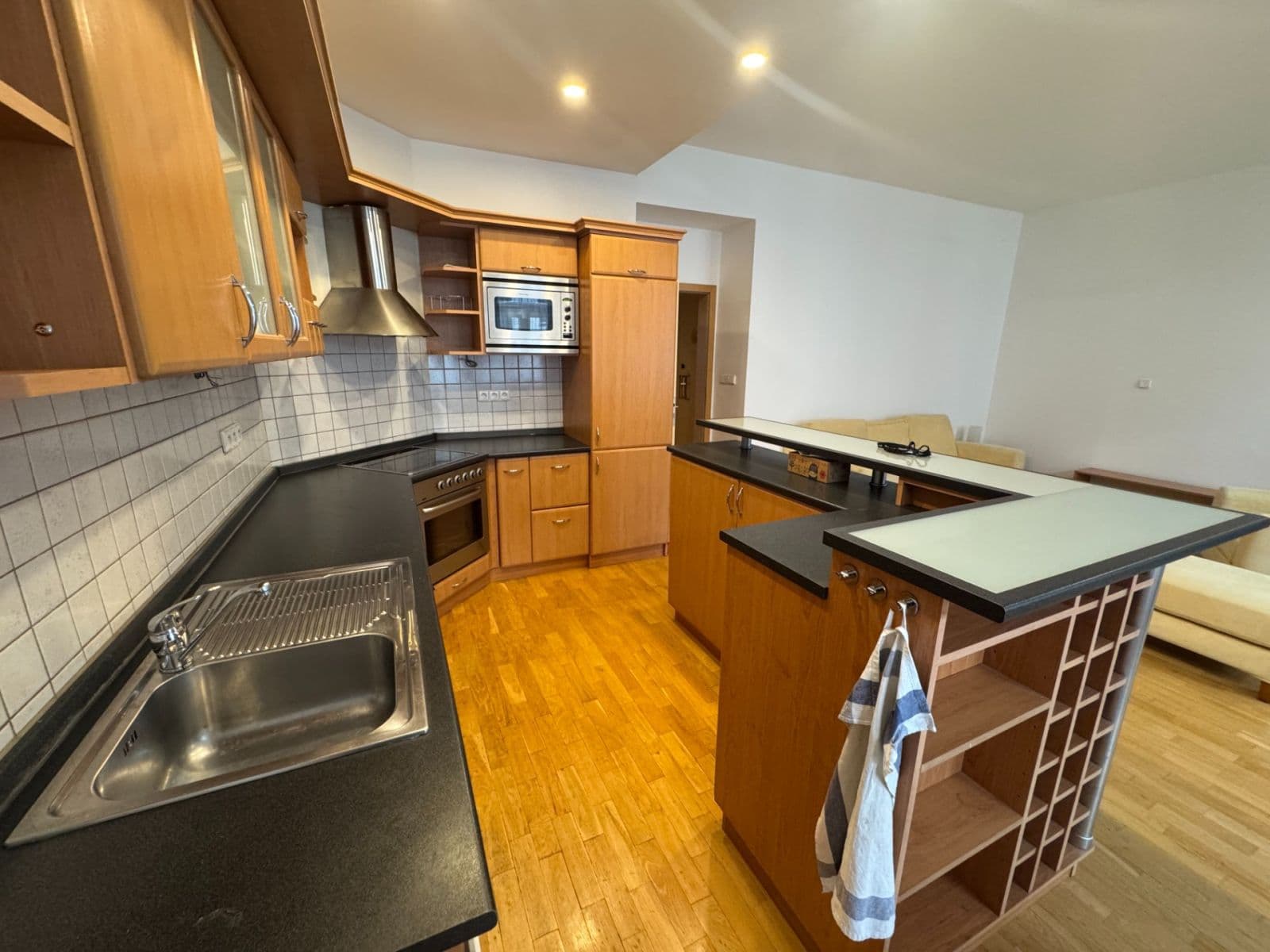 1 bedroom with open-plan kitchen flat to rent, 50 m², Marie Cibulkové, Prague, Prague 1 bedroom with open-plan kitchen flat to rent, 50 m², Marie Cibulkové, Prague, Prague