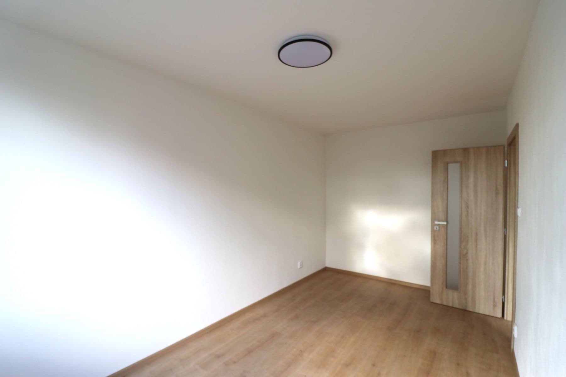 1 bedroom with open-plan kitchen flat to rent, 41 m², Pirinská, Prague, Prague 1 bedroom with open-plan kitchen flat to rent, 41 m², Pirinská, Prague, Prague