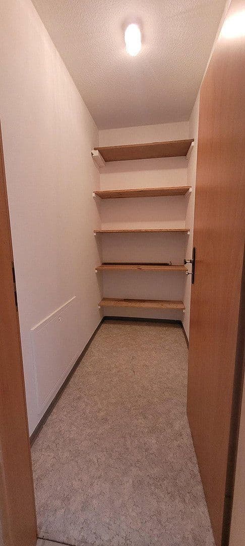 2 bedroom flat to rent, 74 m², Ipsheim, Bavaria 2 bedroom flat to rent, 74 m², Ipsheim, Bavaria