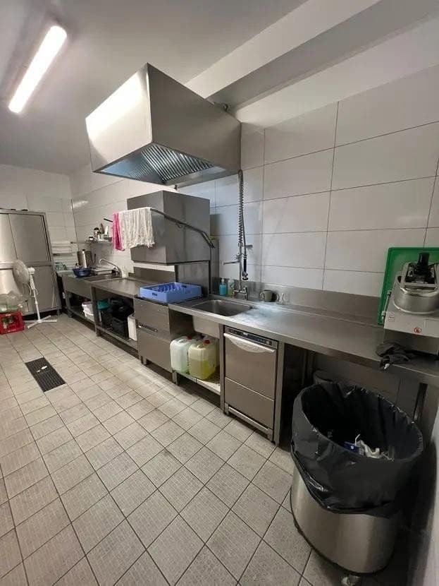 non-residential property for sale, 140 m², Von der Mark Straße 23-25, Duisburg, North Rhine-Westphalia non-residential property for sale, 140 m², Von der Mark Straße 23-25, Duisburg, North Rhine-Westphalia