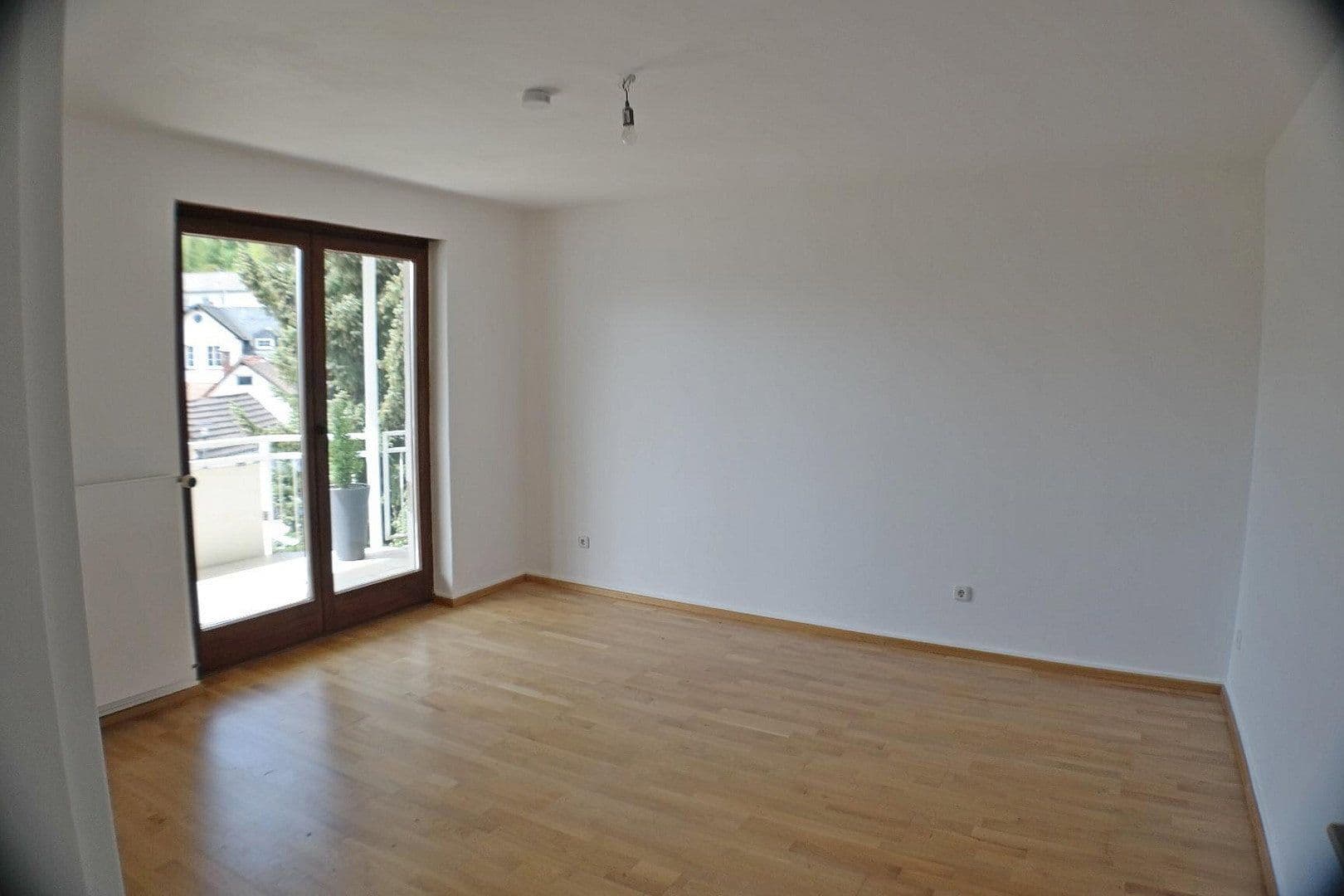2 bedroom flat to rent, 68 m², Taunusstein, Hesse 2 bedroom flat to rent, 68 m², Taunusstein, Hesse