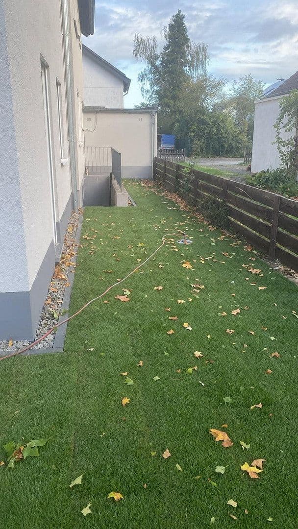 house to rent, 156 m², Peterstr. 34, Niederkassel, North Rhine-Westphalia house to rent, 156 m², Peterstr. 34, Niederkassel, North Rhine-Westphalia