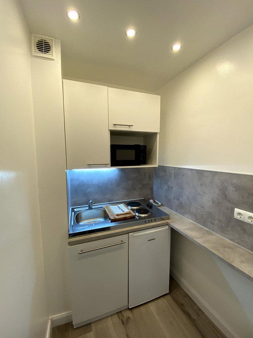 1 bedroom flat to rent, 27 m², Düsseldorf, North Rhine-Westphalia 1 bedroom flat to rent, 27 m², Düsseldorf, North Rhine-Westphalia