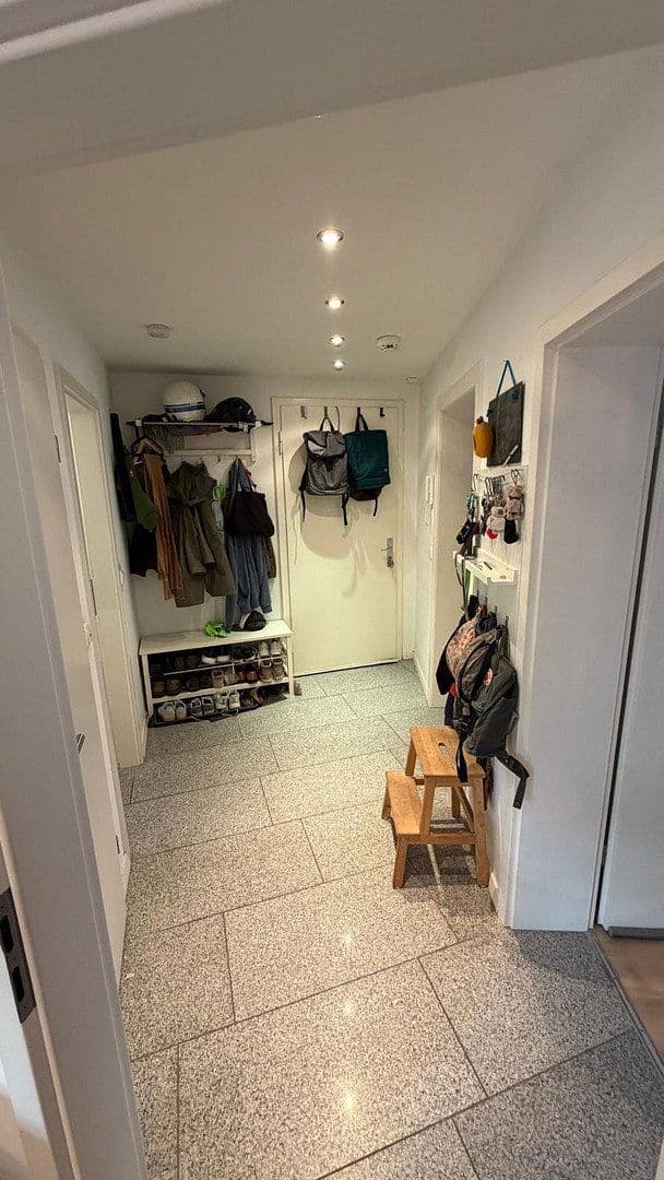 3 bedroom flat to rent, 78 m², Viktoriaalle 48, Aachen, North Rhine-Westphalia 3 bedroom flat to rent, 78 m², Viktoriaalle 48, Aachen, North Rhine-Westphalia