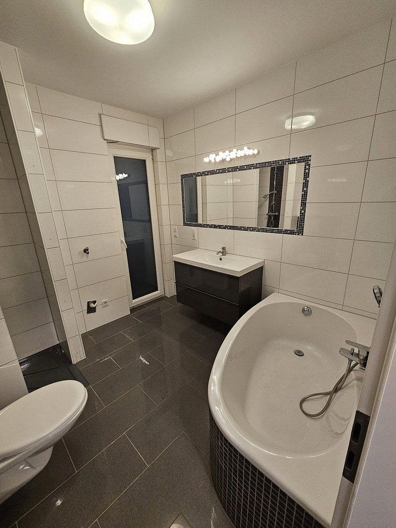 6 bedroom flat for sale, 139 m², Dormagen, North Rhine-Westphalia 6 bedroom flat for sale, 139 m², Dormagen, North Rhine-Westphalia