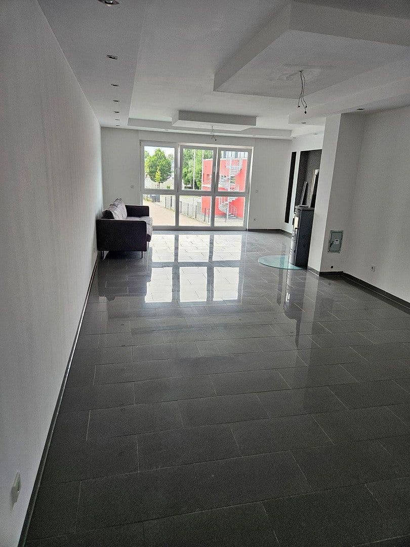 6 bedroom flat for sale, 139 m², Dormagen, North Rhine-Westphalia 6 bedroom flat for sale, 139 m², Dormagen, North Rhine-Westphalia