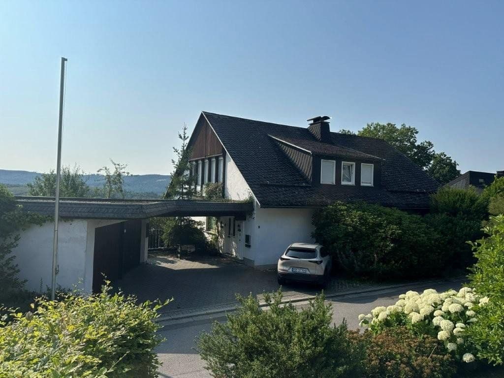 house for sale, 214 m², Heidenstrase 9, Schmallenberg, North Rhine-Westphalia house for sale, 214 m², Heidenstrase 9, Schmallenberg, North Rhine-Westphalia