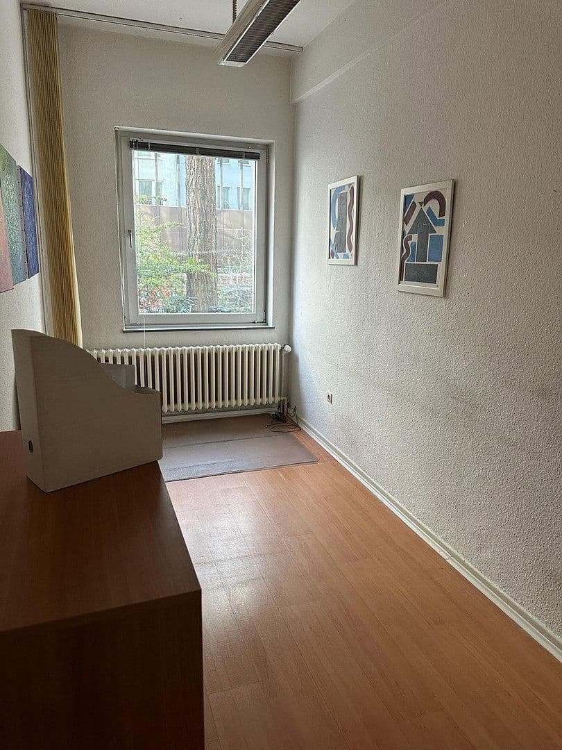 office to rent, 70 m², Düsseldorf, North Rhine-Westphalia office to rent, 70 m², Düsseldorf, North Rhine-Westphalia