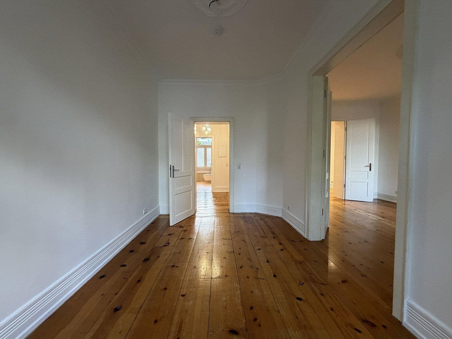 3 bedroom flat to rent, 101 m², Koselstraße 26, Frankfurt am Main, Hesse 3 bedroom flat to rent, 101 m², Koselstraße 26, Frankfurt am Main, Hesse