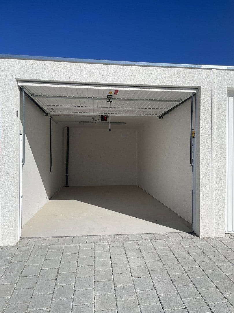 garage to rent, 18 m², Sulz am Neckar, Baden-Württemberg garage to rent, 18 m², Sulz am Neckar, Baden-Württemberg