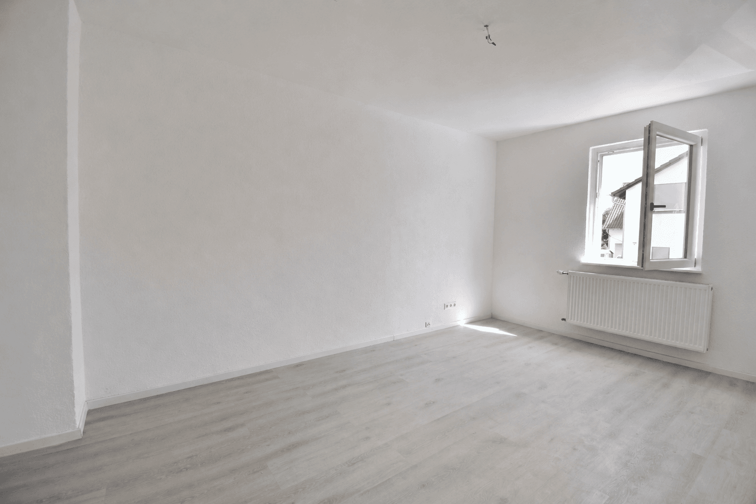 2 bedroom flat to rent, 58 m², Lingenfeld, Rhineland-Palatinate 2 bedroom flat to rent, 58 m², Lingenfeld, Rhineland-Palatinate